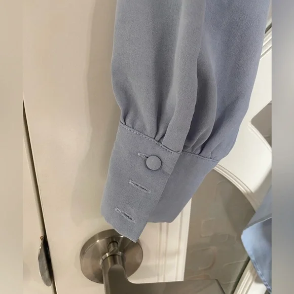 Top - Picture 4 of 8